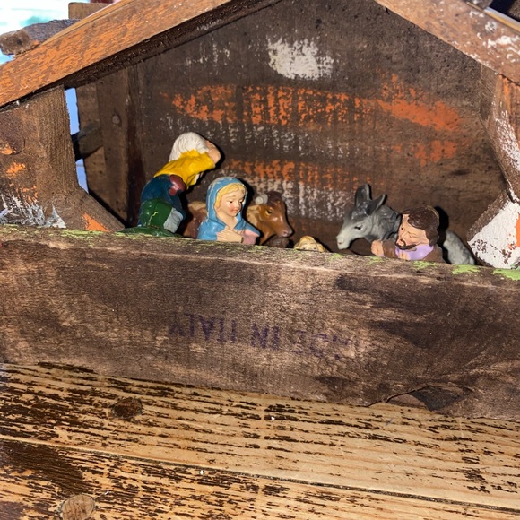 Vintage Christmas nativity fold out hinged made in Italy 🇮🇹 - Picture 2 of 6